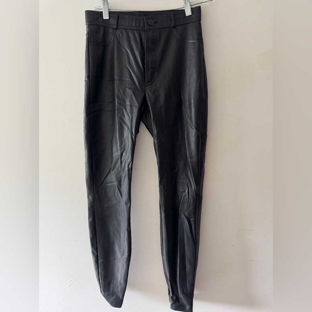 Zara Black Faux Leather‎ Skinny Pants Zipper Split Bottom